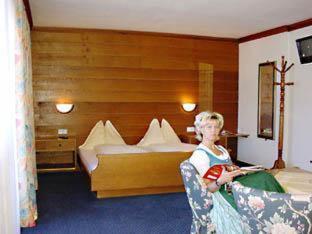 Hotel St. Hubertushof Zell am See Ngoại thất bức ảnh