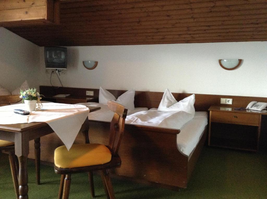 Hotel St. Hubertushof Zell am See Phòng bức ảnh