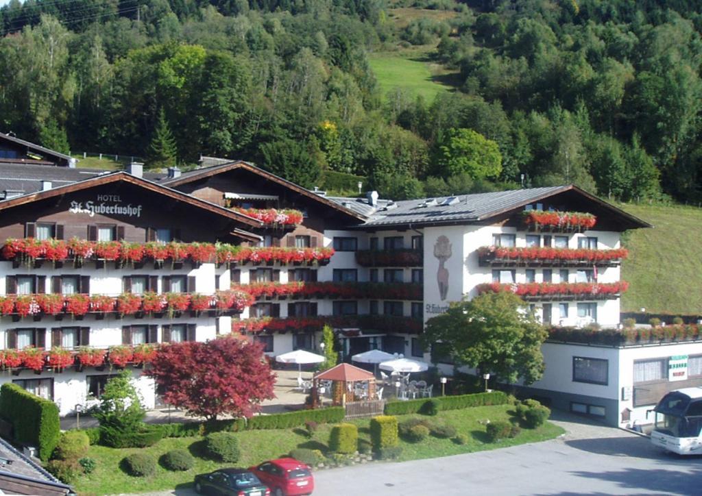 Hotel St. Hubertushof Zell am See Ngoại thất bức ảnh